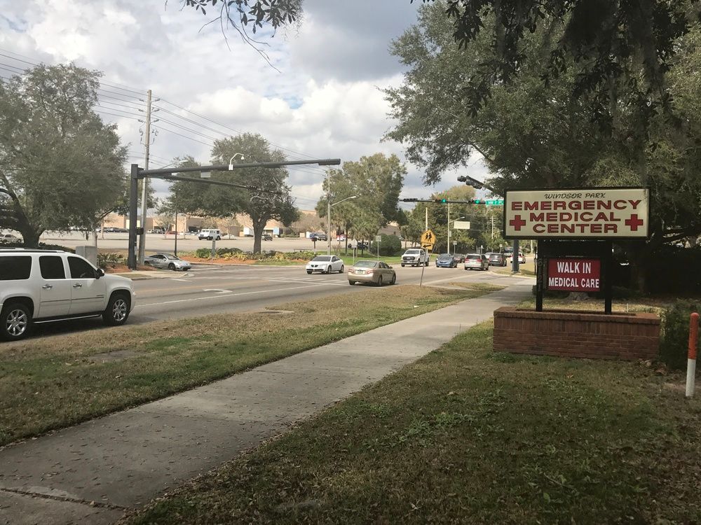6121 NW 1st Place, Gainesville, FL 32607